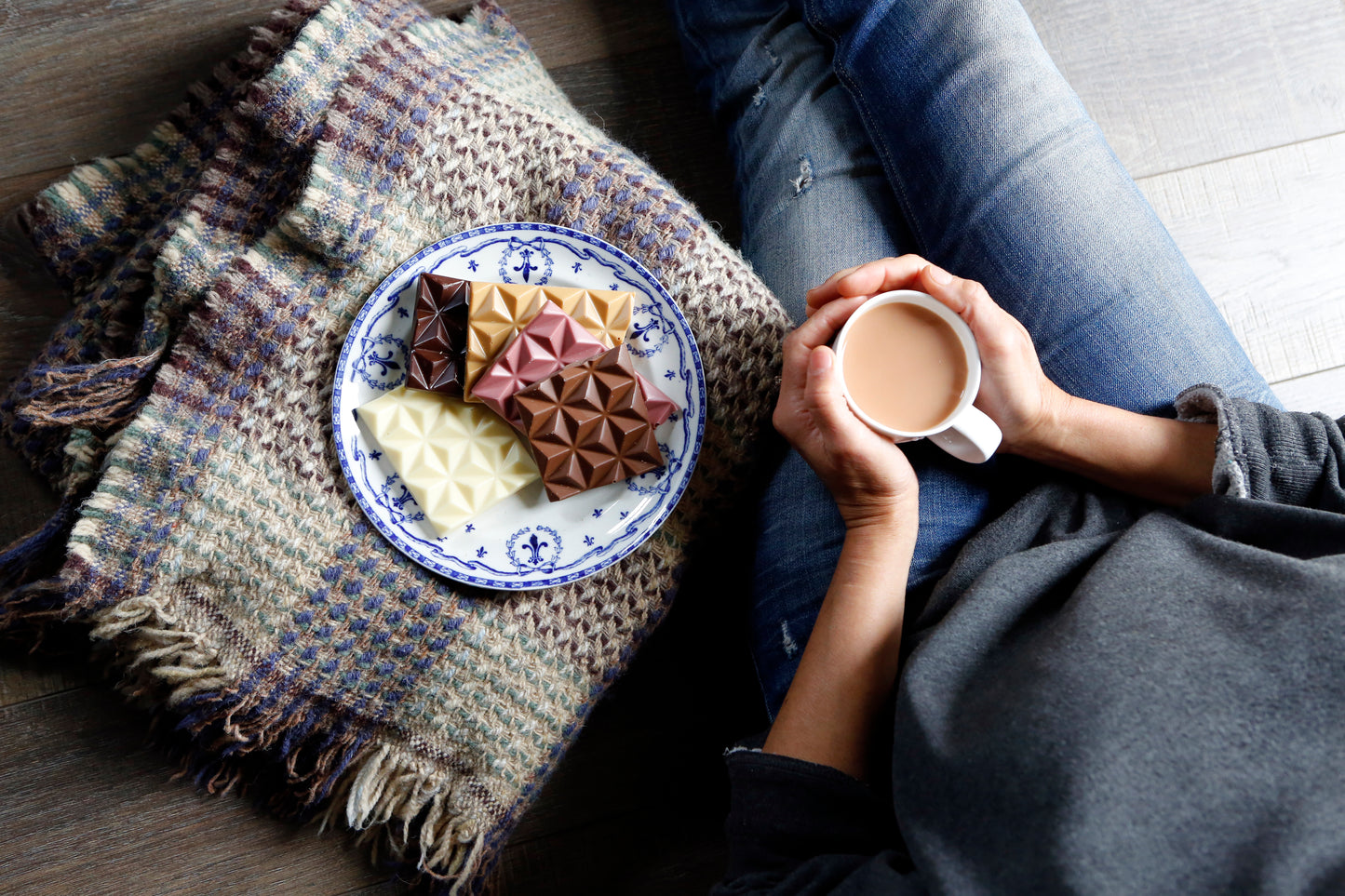 *SIMPLY* BELGIAN WHITE CHOCOLATE BAR - SPECIAL OFFER- 10% off (when you purchase ANY 5 BARS FROM OUR *SIMPLY BAR RANGE*) NO CODE NEEDED